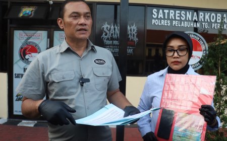 Polres Pelabuhan Tanjung Perak Amankan Residivis Pengedar Narkoba Sita 89,81 Gram Sabu